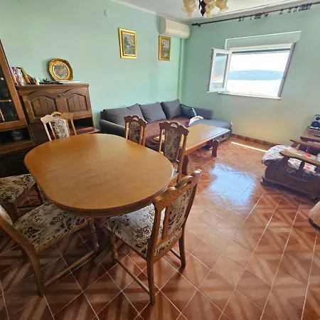 End Of The Road ,lemon & Orange *