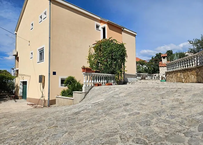 End Of The Road ,lemon & Orange Apartman Trogir
